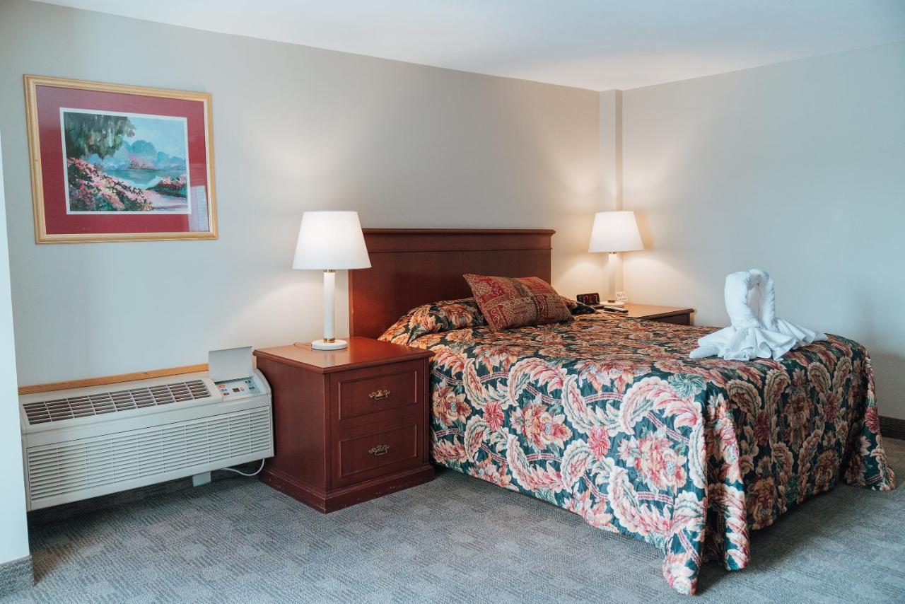 Skaneateles Suites Ngoại thất bức ảnh