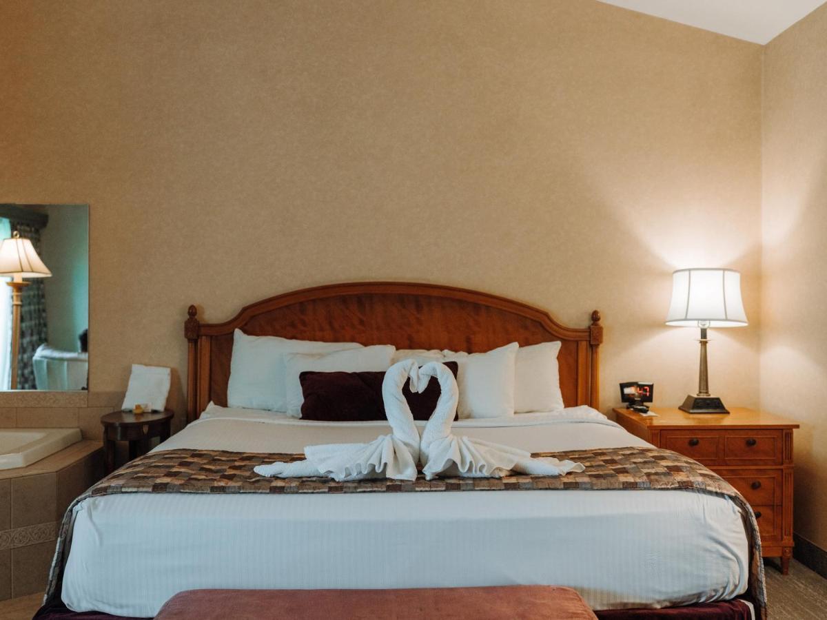 Skaneateles Suites Ngoại thất bức ảnh