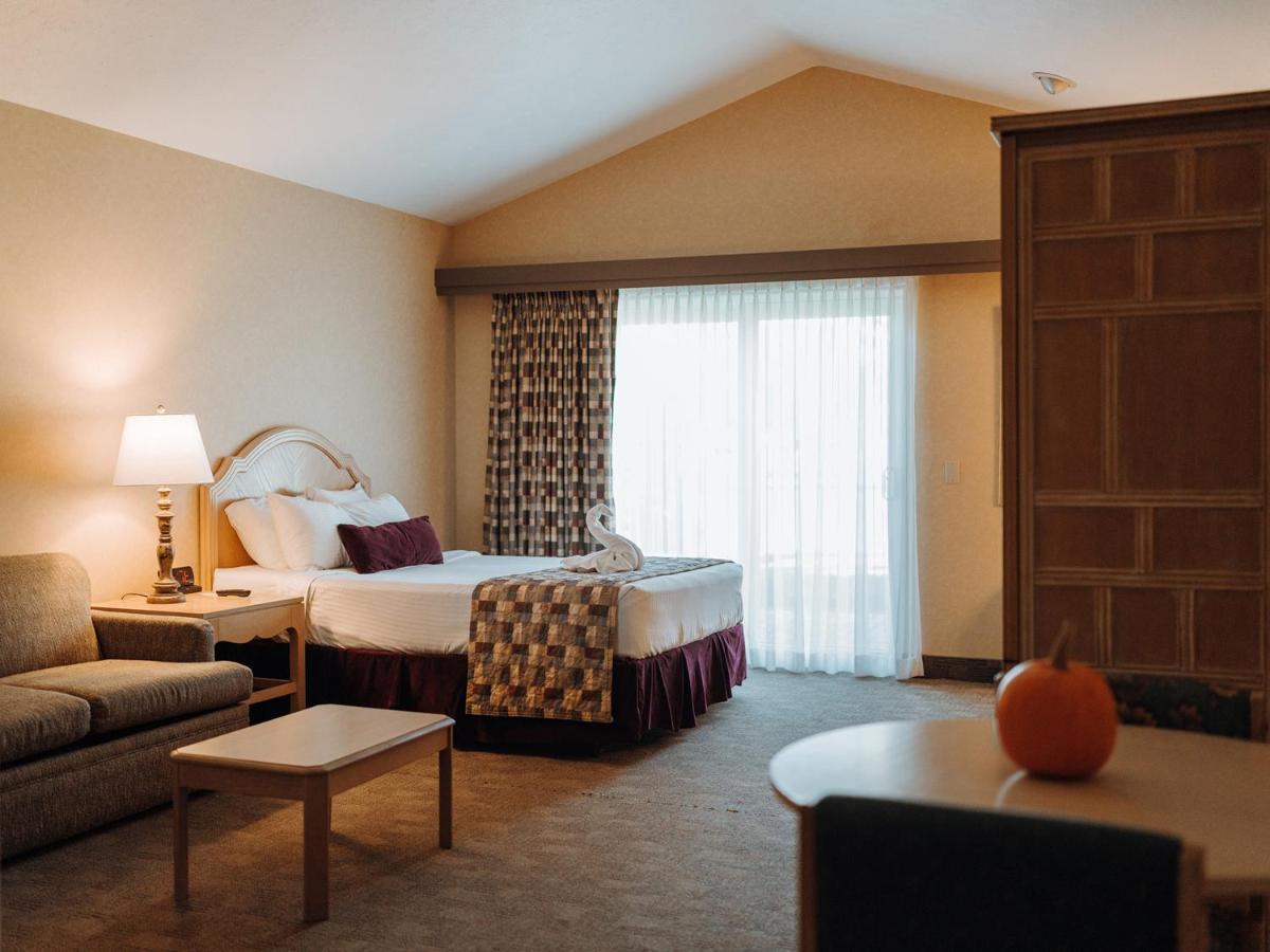 Skaneateles Suites Ngoại thất bức ảnh