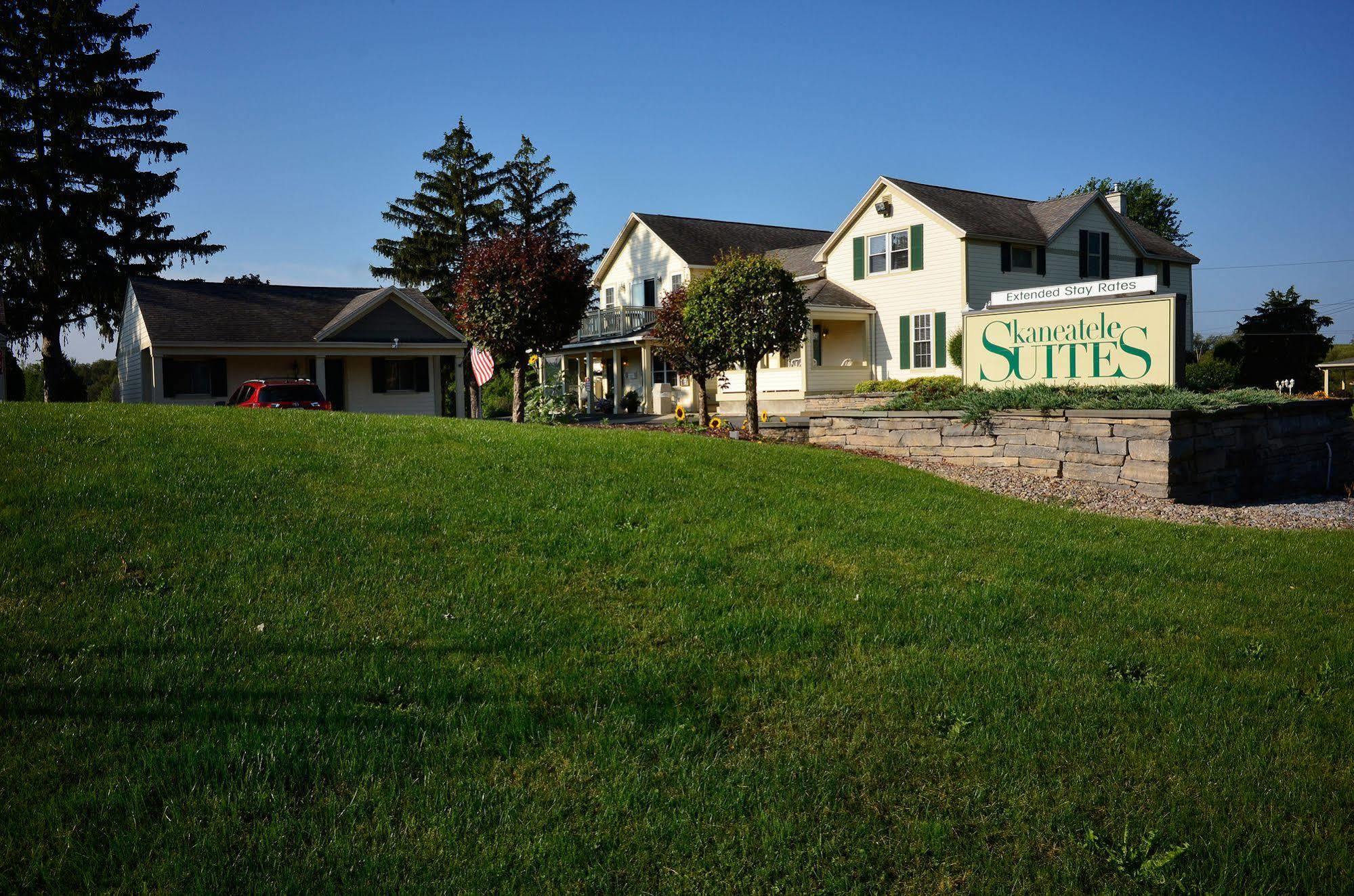 Skaneateles Suites Ngoại thất bức ảnh