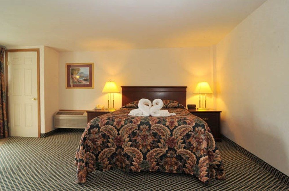 Skaneateles Suites Ngoại thất bức ảnh